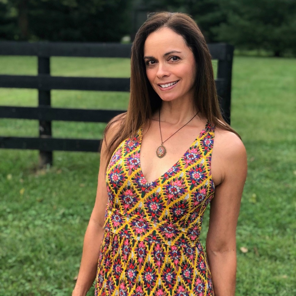 Meet your Posher, Ivonne